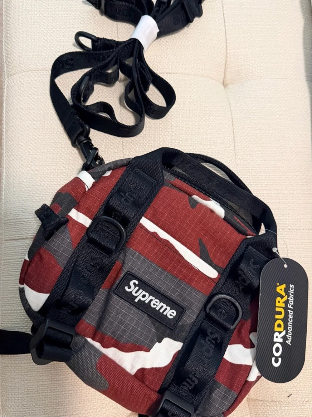 Supreme Black, White & Red Camo Crossbody Bag - Picture 4 of 5